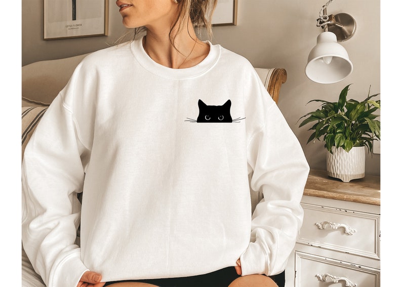 Cat Sweatshirt,Cute Cat Sweatshirt,Black Cat Shirt,Cat Peeking Sweatshirt,Womens Funny Sweatshirt,Gift for Cats Lover,Cat Mom Sweatshirt