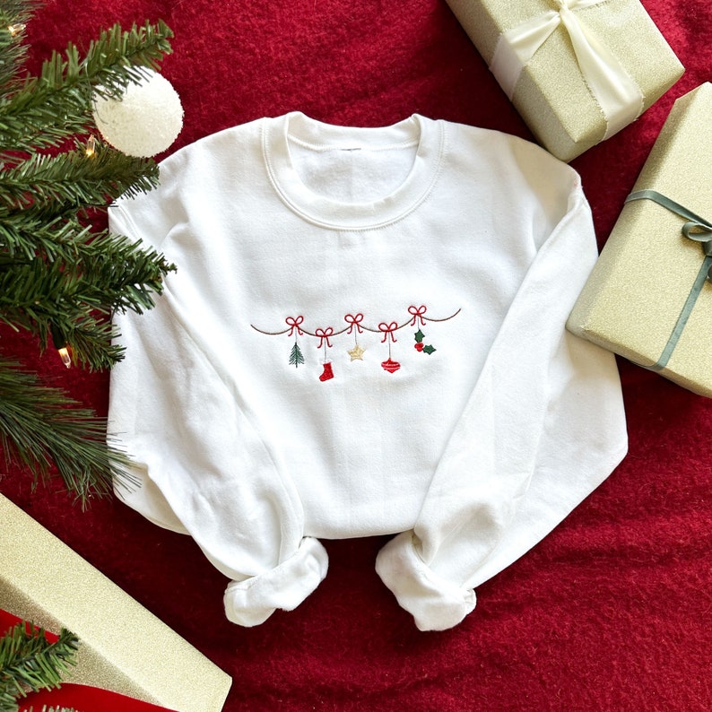 Traditional Christmas Garland Embroidered Sweatshirt | Nostalgic Christmas Crewneck | Festive Holiday Top | Gifts under 35