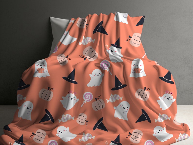 halloween ghost blanket cozy retro throw blanket cute spooky ghost throw adult velveteen minky comfy blanket bed sofa couch blanket gift