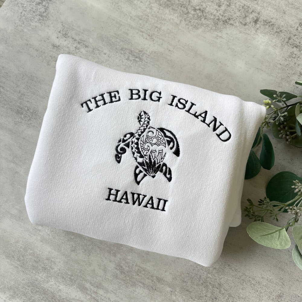 Embroidered The Big Island Hawaii Sweatshirt, Hawaii Hoodie, The Big Island Crewneck Sweatshirt, Graphic Sweatshirt, Trendy Sweatshirt