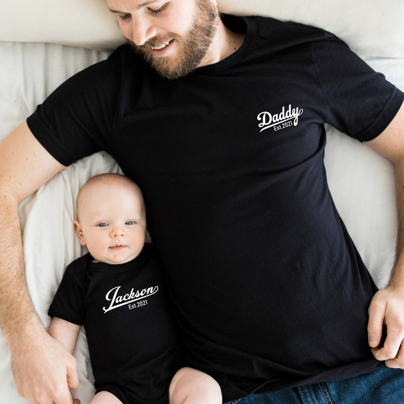 Personalised Daddy Baby Est Date, Dad and Baby Matching T-shirt Baby Vest, New Dad Gift, First Father's Day