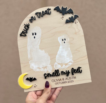 Halloween Kids Footprint Ghost Board, Trick or Treat Smell My Feet Halloween Craft, Ghost Footprint Keepsake Board